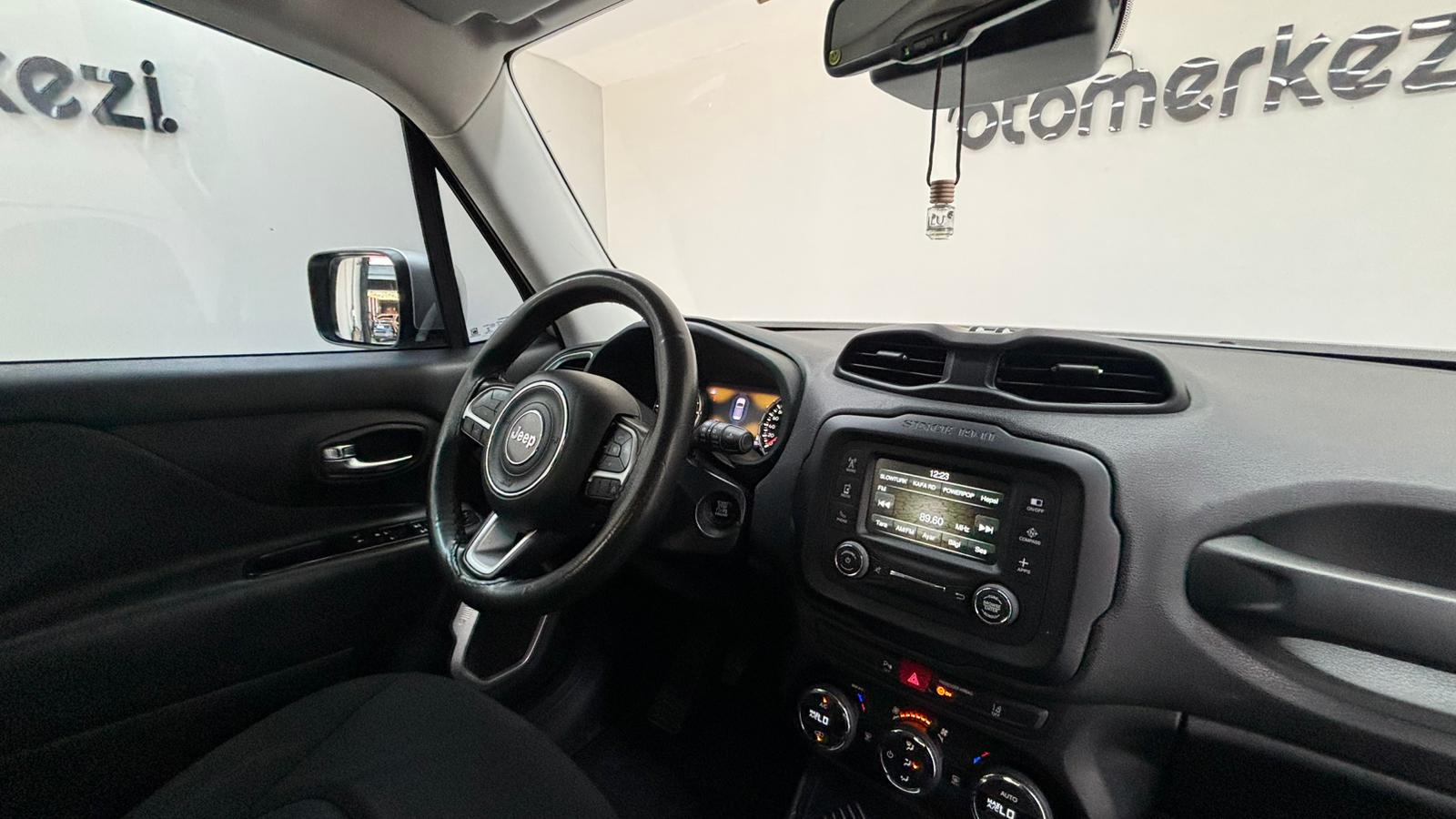 JEEP RENEGADE 16